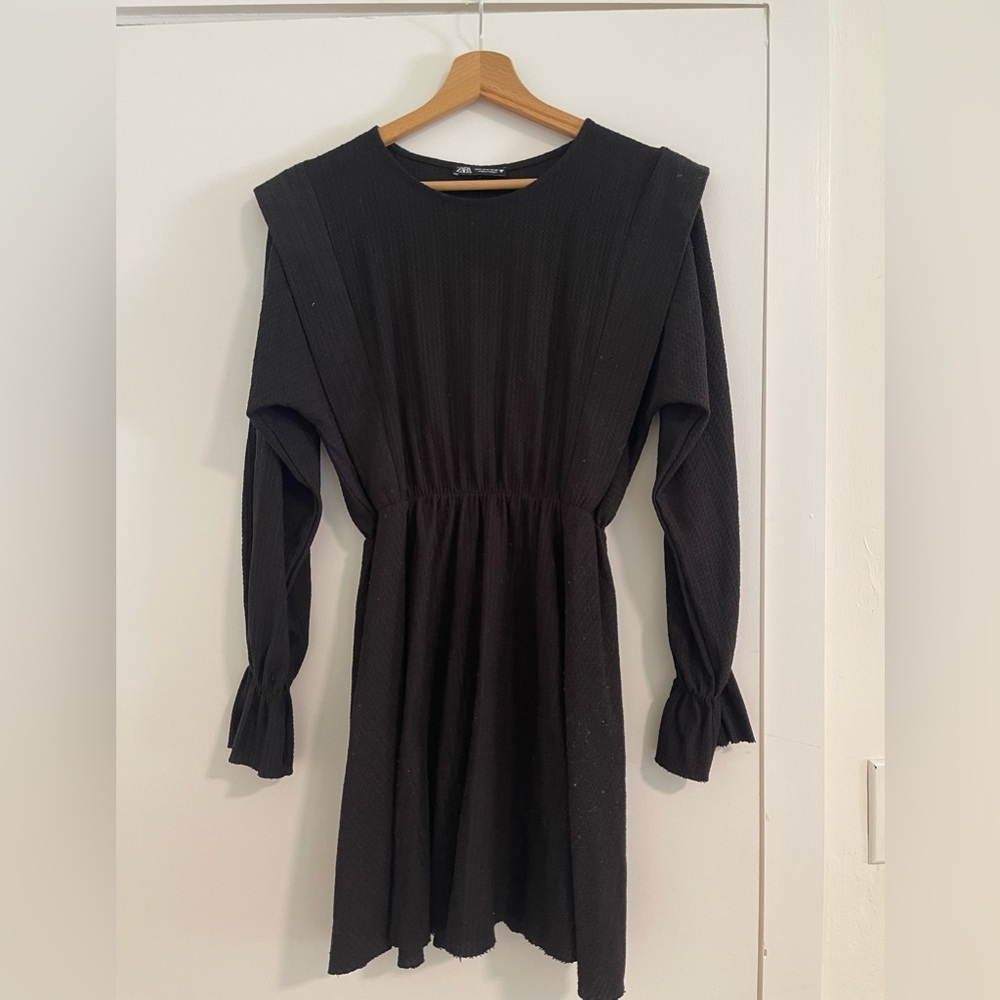 Zara mini black dress Size S